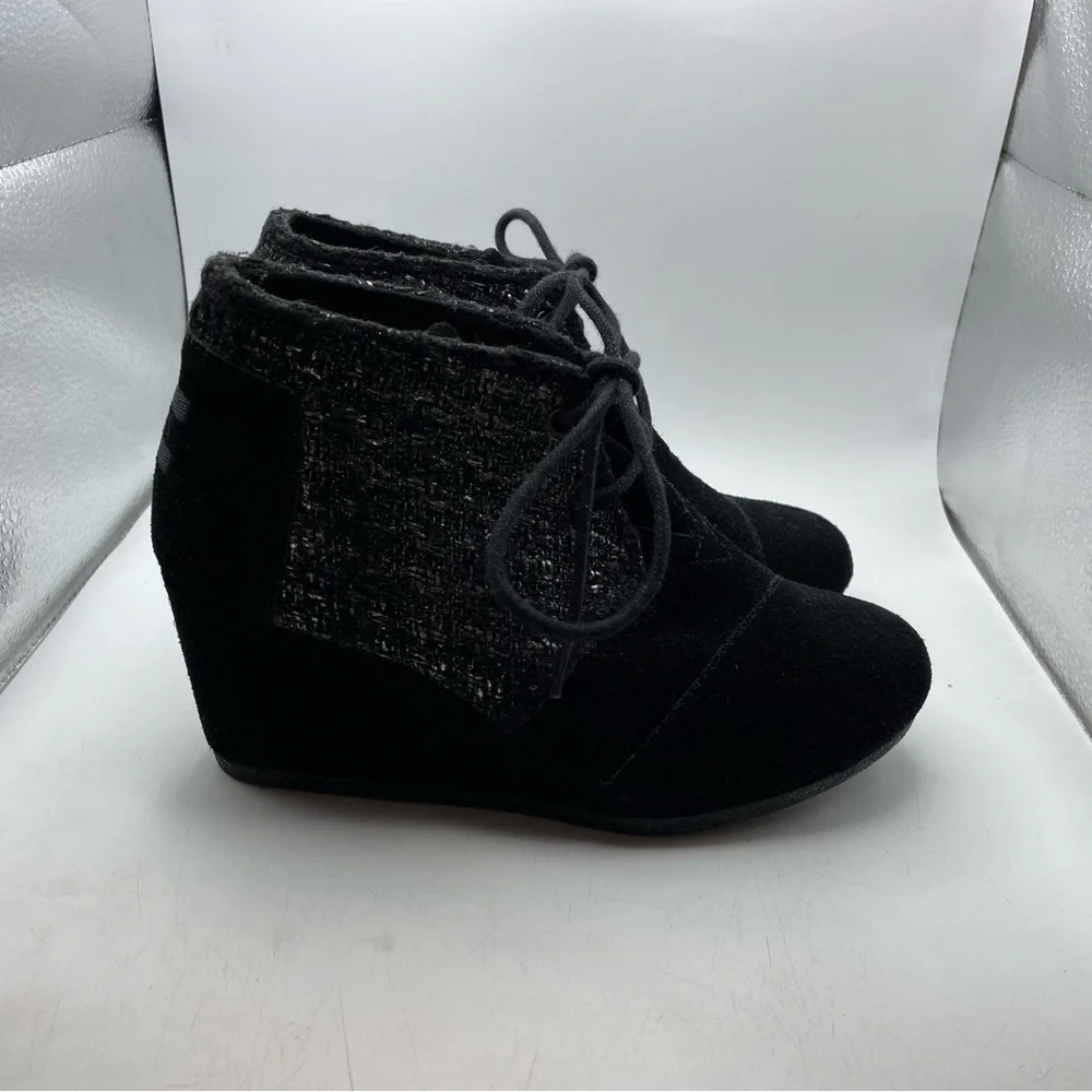 Toms Desert Black Women's Wedge Shoes size 5.5